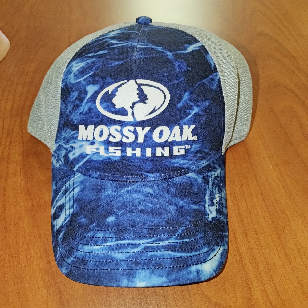 Mossy Oak Fishing Mesh Trucker Snapback Hat Cap Blue & White